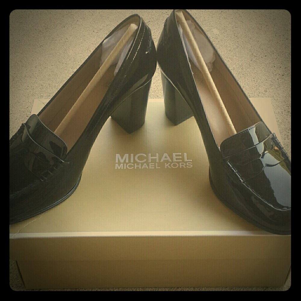Michael Kors Bayville Patent Leather Loafer Pump